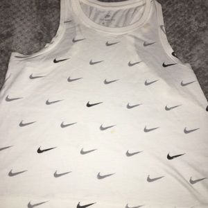 Nike crop top tank top